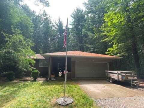 114 Lodge Drive, Roscommon, MI 48653