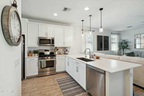 3708 S 64TH Avenue, Phoenix, AZ 85043