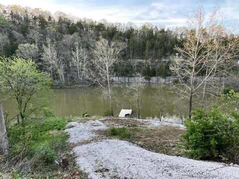 72 Lakeview Trail, New Florence, MO 63363