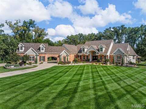 261 Bless Us Drive, Wentzville, MO 63385