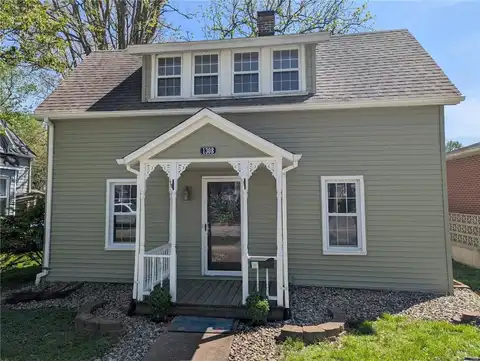 1308 13th Street, Highland, IL 62249