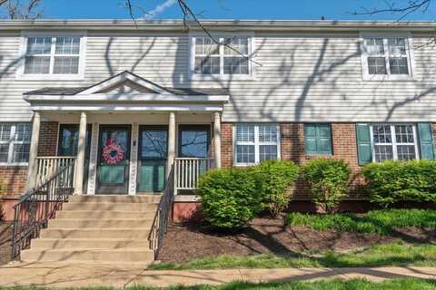 1551 Swallow Drive, Saint Louis, MO 63144