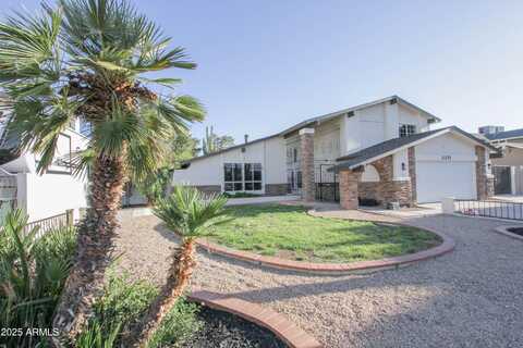 3371 W GRANDVIEW Road, Phoenix, AZ 85053