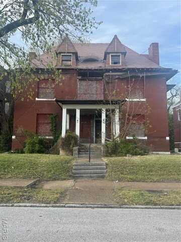 5837 Cates Avenue, Saint Louis, MO 63112