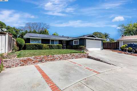 795 Nokomis Dr, San Jose, CA 95111