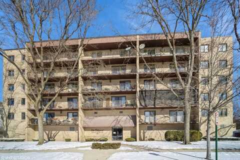 1380 Oakwood Avenue, Des Plaines, IL 60016