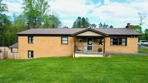 197 Industrial Dr, OAK HILL, WV 25901