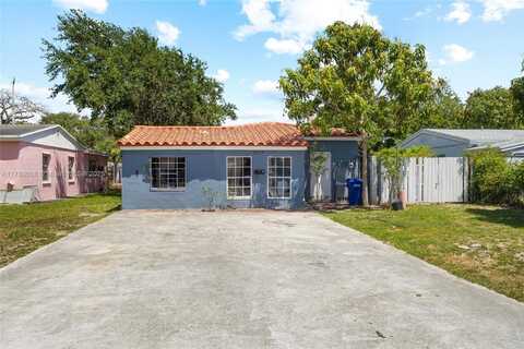 1679 NE 181st St, North Miami Beach, FL 33162