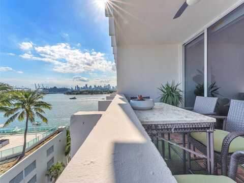 800 West Ave, Miami Beach, FL 33139