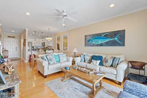 614 W Brown Street, Southport, NC 28461