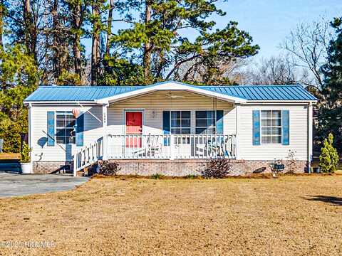 1380 Dove Drive SW, Supply, NC 28462