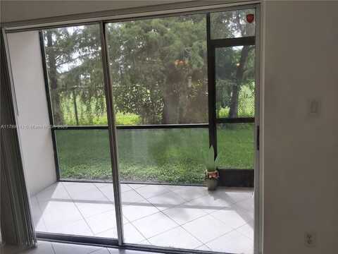 8060 Fairview Dr, Tamarac, FL 33321