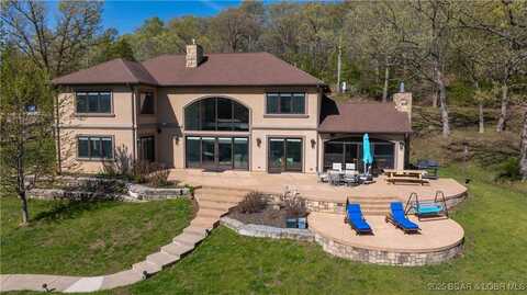 394 Woodland Heights Drive, Sunrise Beach, MO 65079