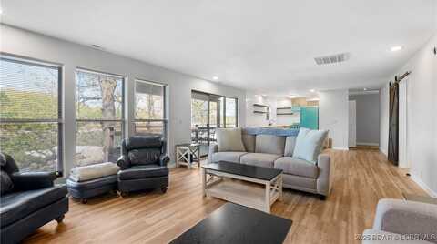 75 Lone Oak Point, Sunrise Beach, MO 65079