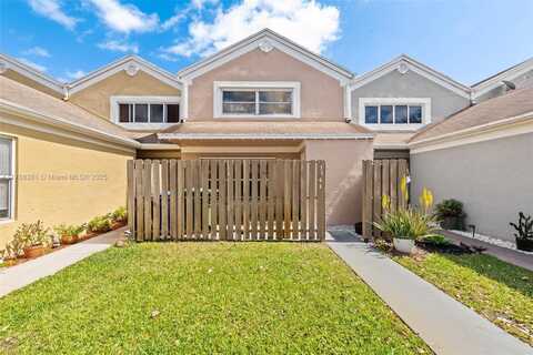 1341 NW 123rd Ter, Pembroke Pines, FL 33026