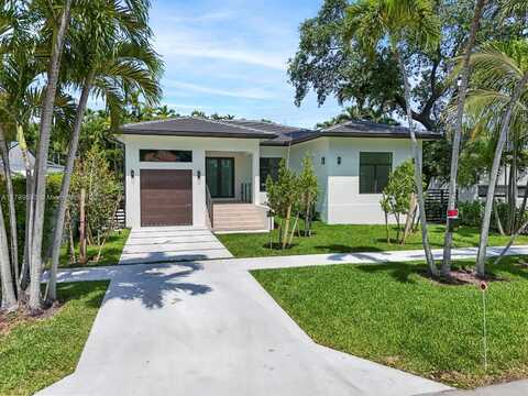 2031 NW South River Dr, Miami, FL 33125