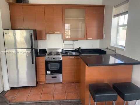 1244 Pennsylvania Ave, Miami Beach, FL 33139