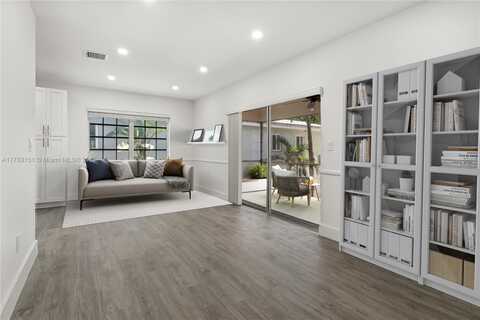 3710 Ponce De Leon Blvd, Coral Gables, FL 33134