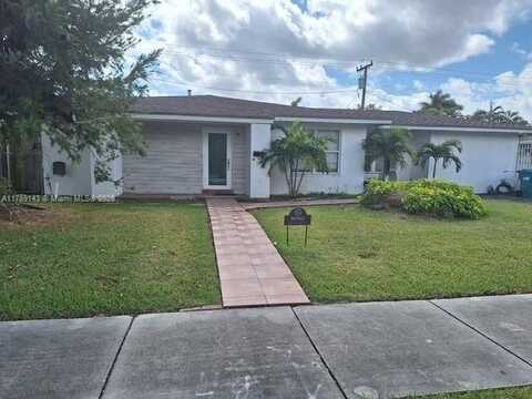 8980 SW 44th St, Miami, FL 33165