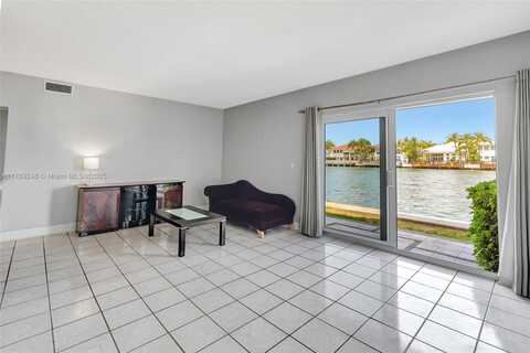 2200 S Ocean Dr, Hollywood, FL 33019
