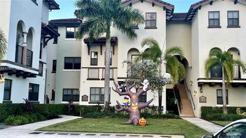10620 NW 88th St, Doral, FL 33178