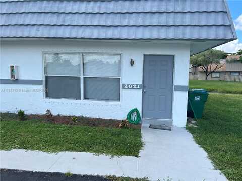 2021 NW 59th Ter, Lauderhill, FL 33313