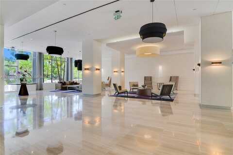 100 Bayview Dr, Sunny Isles Beach, FL 33160