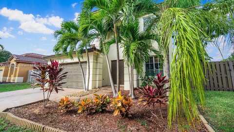 8963 SW 212th Ln, Cutler Bay, FL 33189