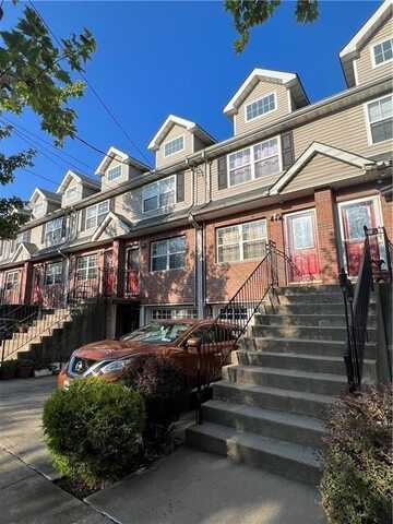 45 Giacoma Lane, Staten Island, NY 10310