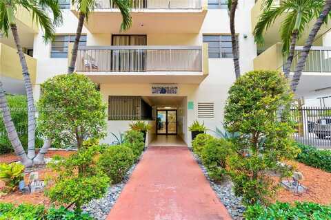 6937 Bay Dr, Miami Beach, FL 33141