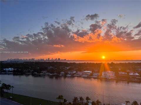 5401 Collins Ave, Miami Beach, FL 33140