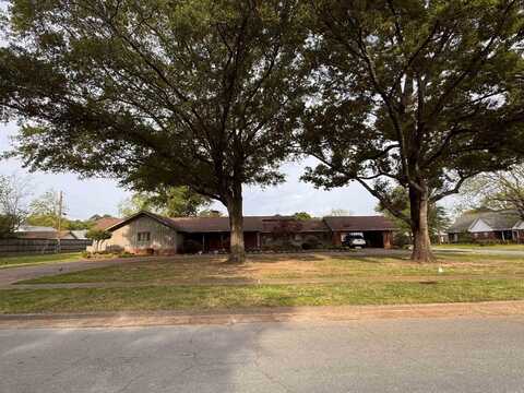 1002 S Lowe Street, Stuttgart, AR 72160