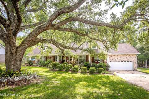 1344 Diller Road, Ocean Springs, MS 39564