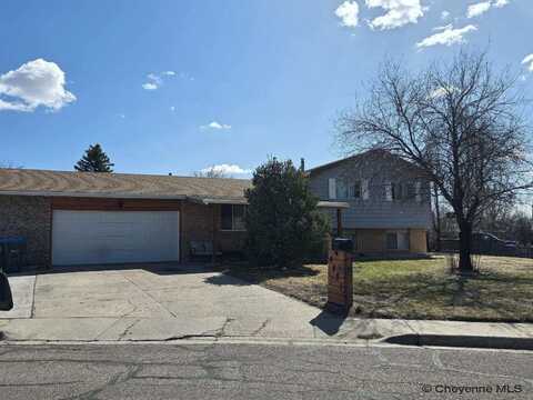 4401 FLAMING GORGE AVE, Cheyenne, WY 82001