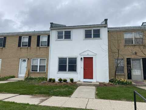 10 MEADOW HILLS LANE, FREMONT, MI 49412