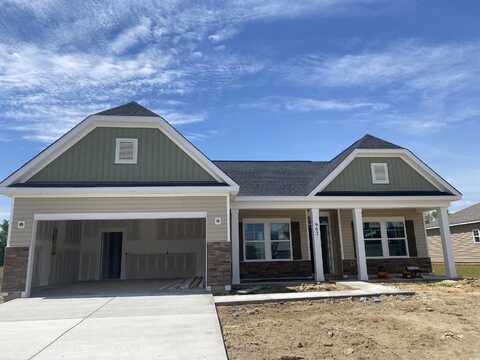 962 Oak Hollow St., Longs, SC 29568