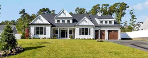 22 Country Club Lane, Mashpee, MA 02649