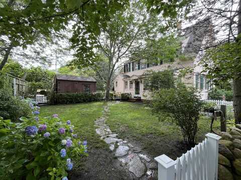 3 Fishburn Court, Provincetown, MA 02657