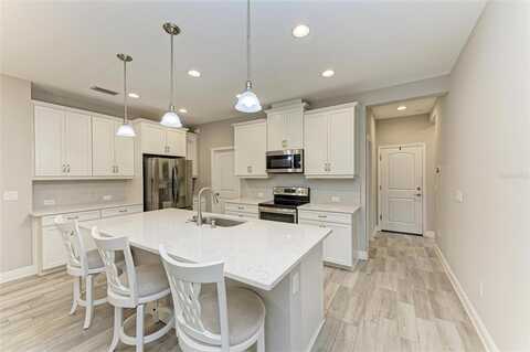 5957 AMBERLY DRIVE, BRADENTON, FL 34208