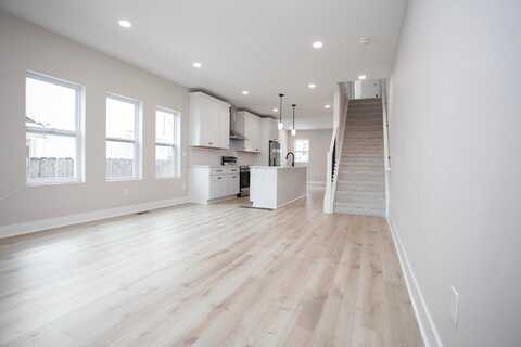 2587 Dayton Avenue, Columbus, OH 43202