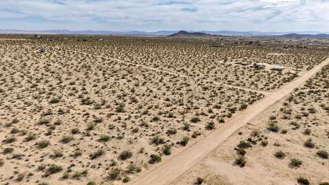 80 Sunny Sands Drive, Joshua Tree, CA 92252