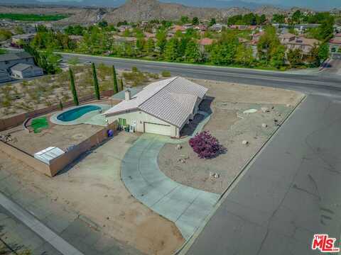 16185 Viho Rd, Apple Valley, CA 92307