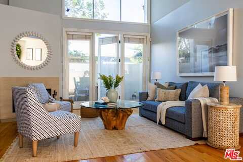 718 Lincoln Blvd, Santa Monica, CA 90402