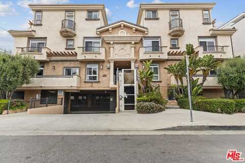 11323 Huston St, North Hollywood, CA 91601