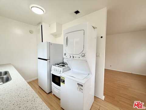 630 N Westbourne Dr, West Hollywood, CA 90069