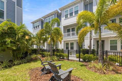 206 S TAMPANIA AVENUE, TAMPA, FL 33609