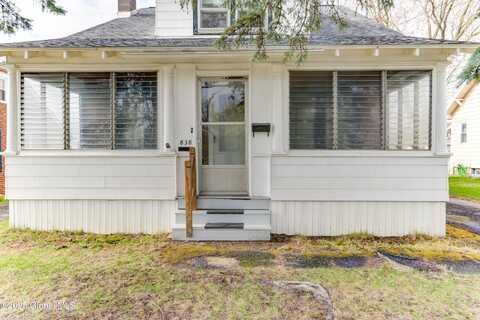 838 Curry Road, Rotterdam, NY 12306