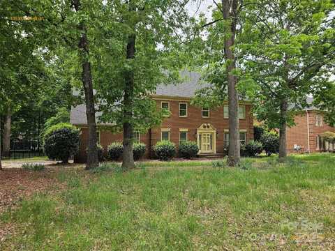 10333 Foxhall Drive, Charlotte, NC 28210