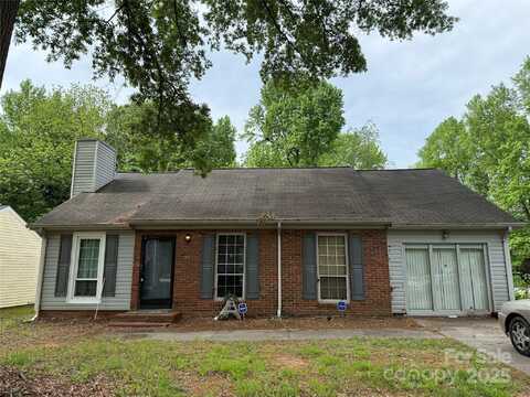 6000 Crosswood Court, Charlotte, NC 28215