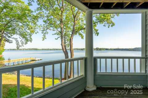 350 Northwest Drive, Davidson, NC 28036